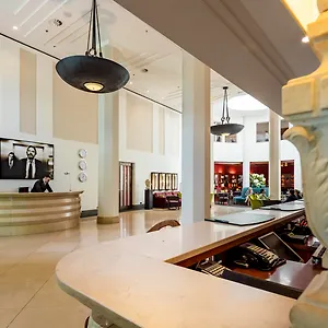 Rocco The Charles Hotel Munich